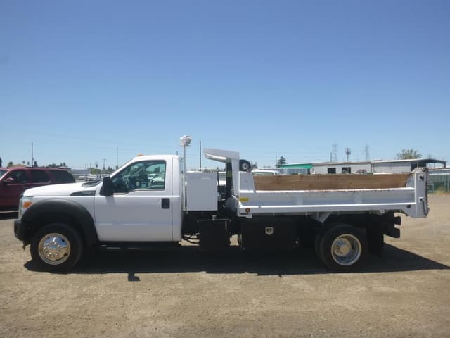Image of Ford F-850 equipment image 4