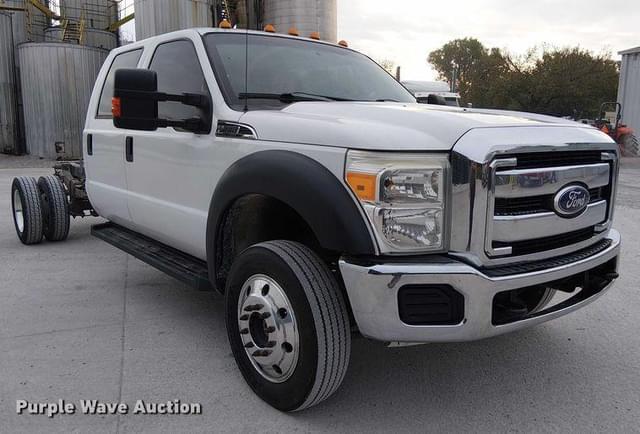 Image of Ford F-550 equipment image 2