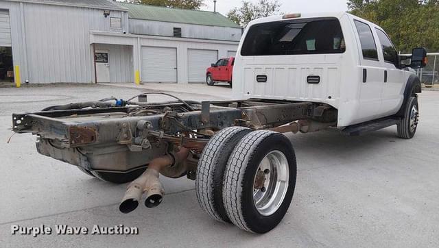 Image of Ford F-550 equipment image 4