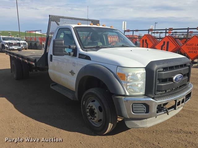 Image of Ford F-550 equipment image 2