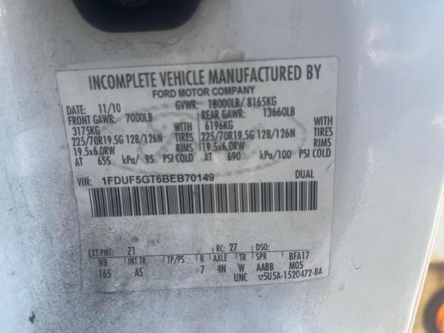 Image of Ford F-550 equipment image 2