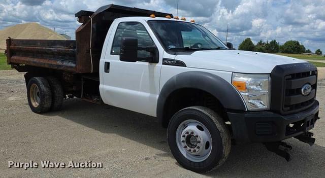 Image of Ford F-550 equipment image 2