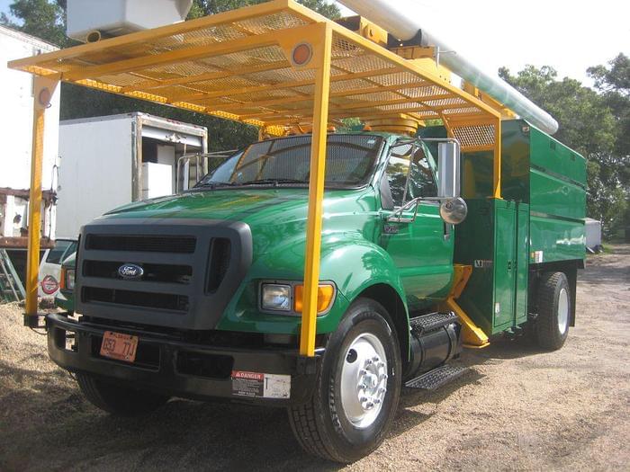 Image of Ford F-750 Primary image
