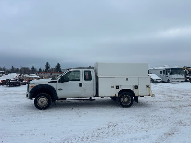 Image of Ford Super Duty equipment image 2