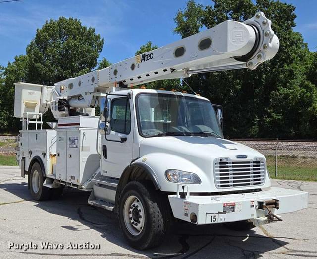 Image of Freightliner Business Class M2 equipment image 2