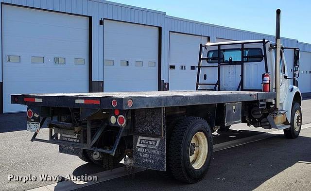 Image of Freightliner Business Class M2 equipment image 4