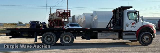 Image of Freightliner Business Class M2 equipment image 3