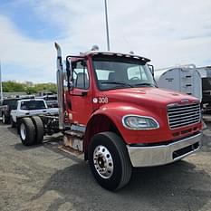 2011 Freightliner Business Class M2 Equipment Image0