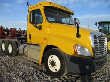 Main image Freightliner Cascadia 125