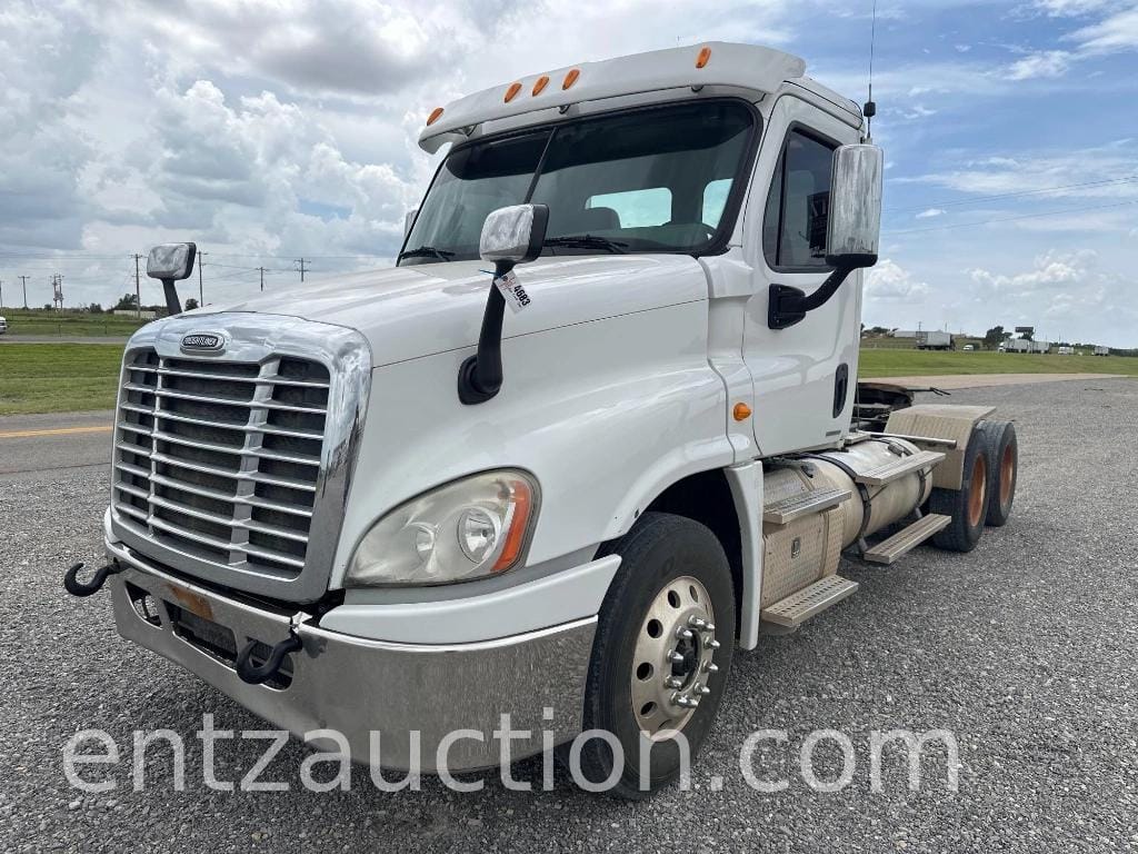 2011 Freightliner Cascadia 125 Equipment Image0