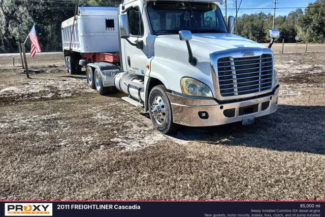 Image of Freightliner Cascadia equipment image 1