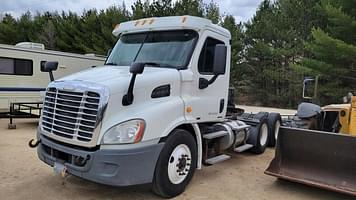 Main image Freightliner Cascadia