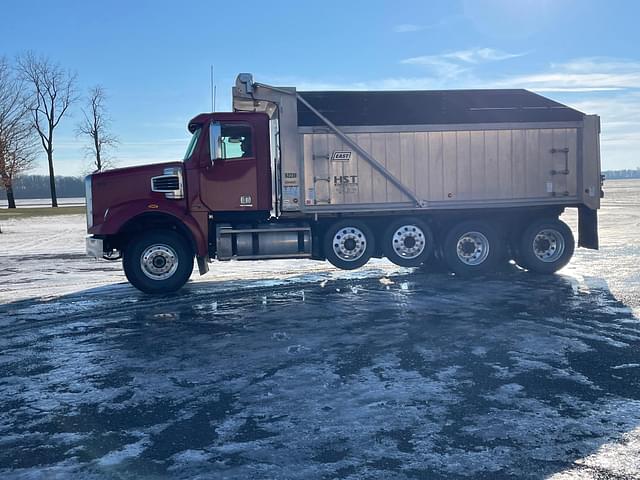 Image of Freightliner Coronado 114 equipment image 2