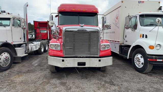Image of Freightliner Coronado equipment image 1