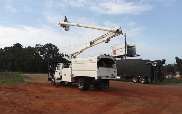 Image of Freightliner M2 equipment image 1