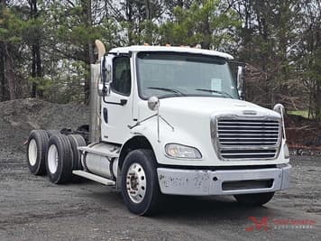 Main image Freightliner M2