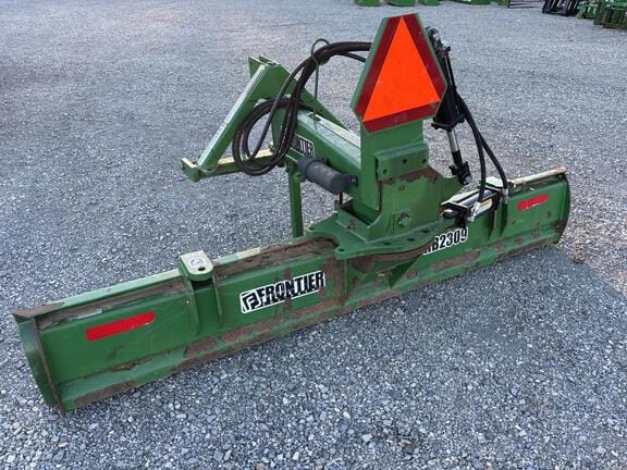 2011 Frontier RB2309 Equipment Image0