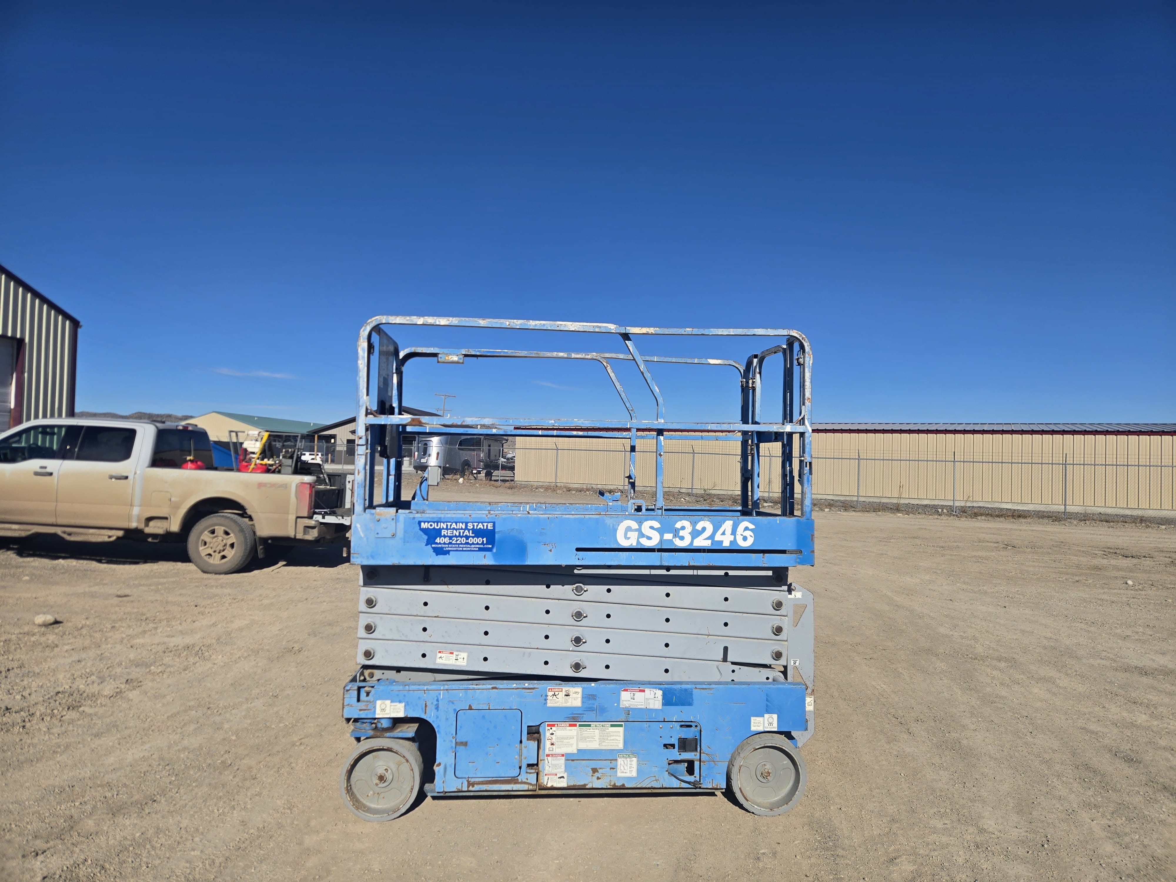 2011 Genie GS-3246 Equipment Image0