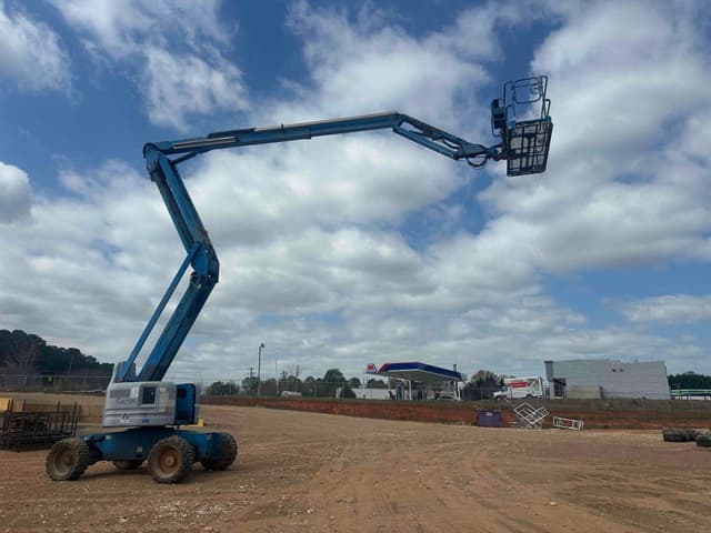 Image of Genie Z-60/34 equipment image 1