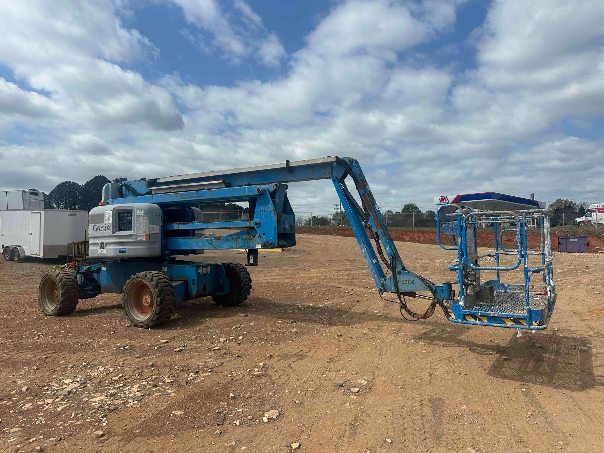 2011 Genie Z-60/34 Equipment Image0