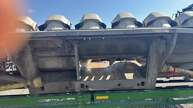 Image of Gleaner 3000 equipment image 4