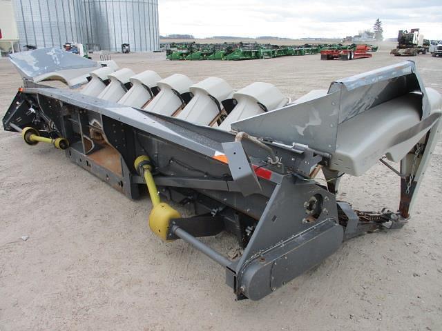 Image of Gleaner 3000 equipment image 4