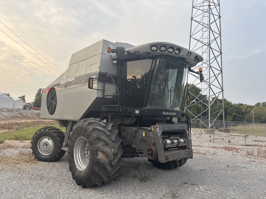 Image of Gleaner R66 Primary image