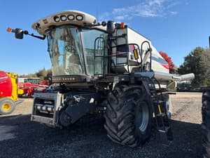 2011 Gleaner S77 Image