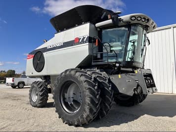 Main image Gleaner S77