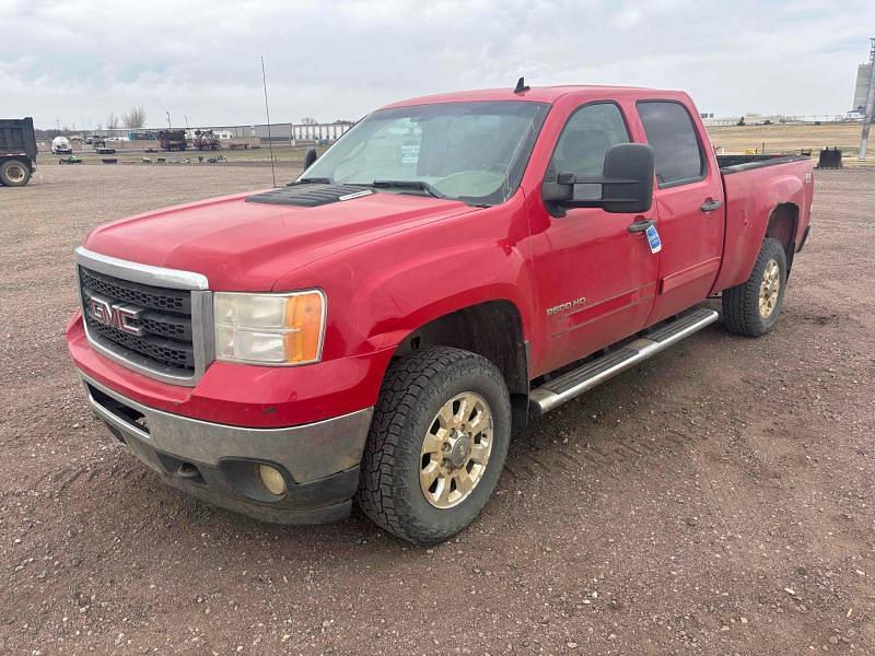 Image of GMC 2500HD Primary image