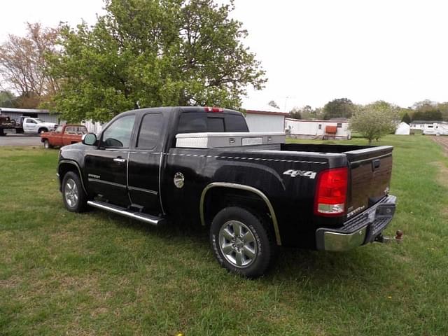 Image of GMC 1500 equipment image 4