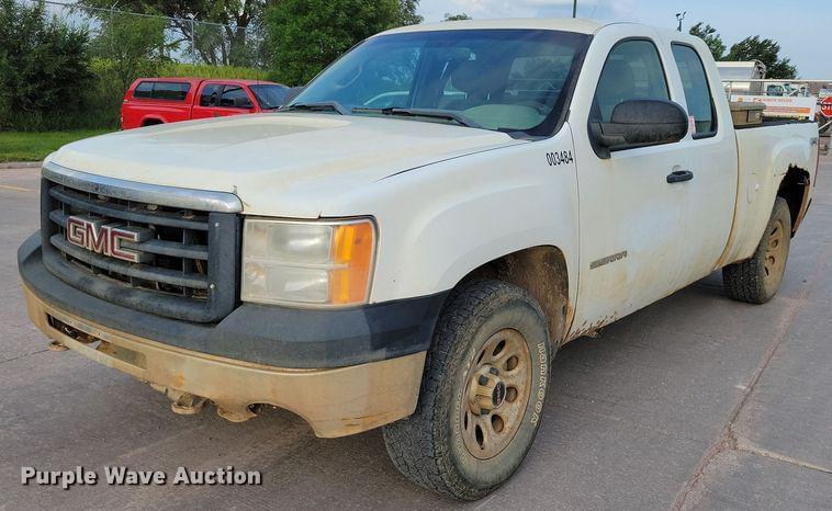 Image of GMC Sierra 1500 Primary image