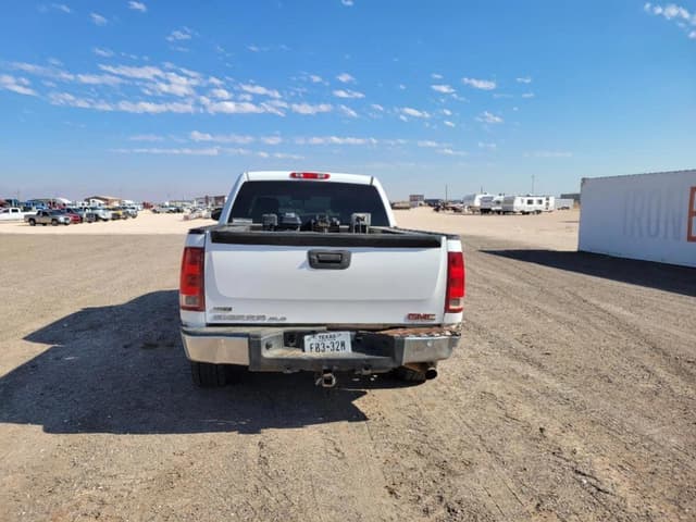 Image of GMC 1500 equipment image 3