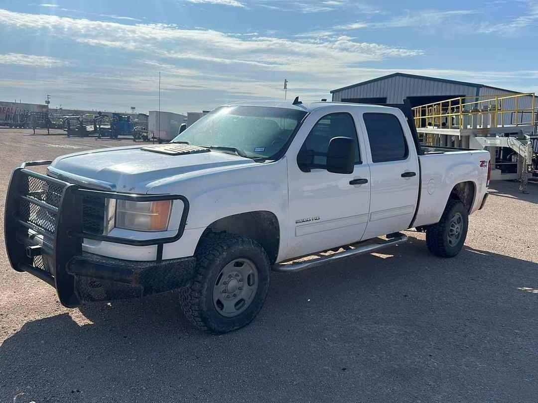Image of GMC 2500 Primary image