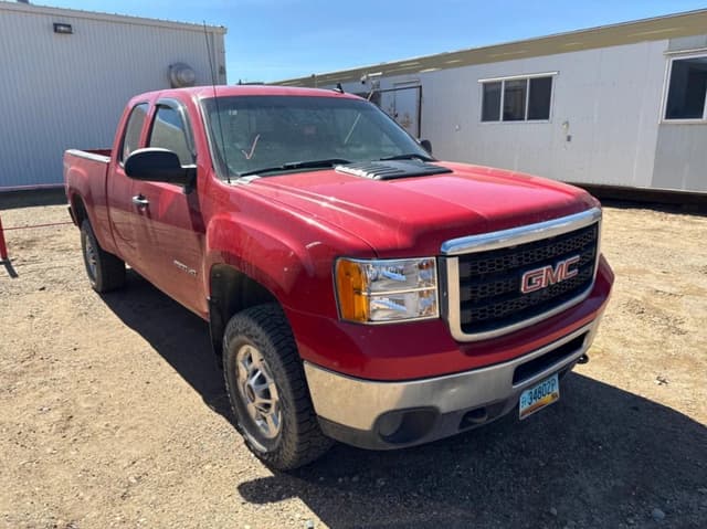Image of GMC 2500HD equipment image 1