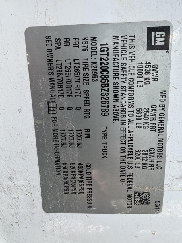 Image of GMC 2500HD equipment image 1