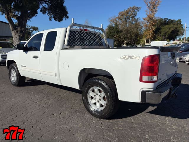 Image of GMC 1500 equipment image 3