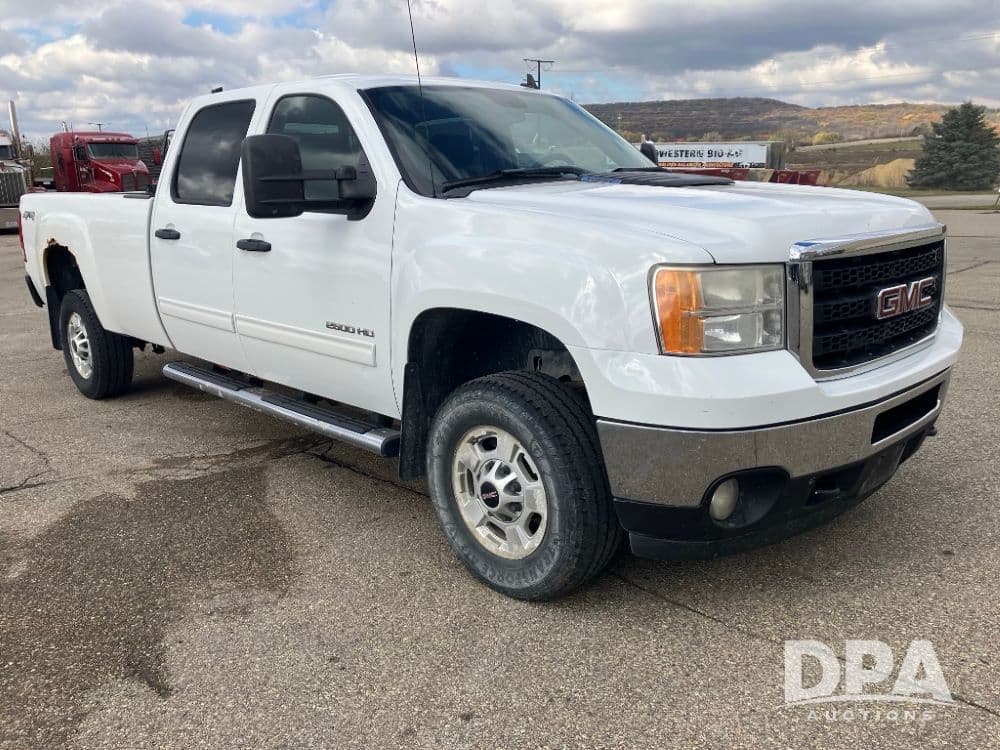 Image of GMC 2500HD Primary image