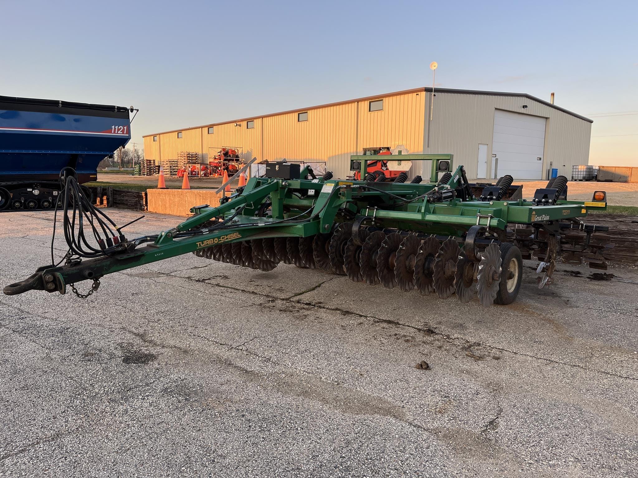 2011 Great Plains TC5111 Equipment Image0