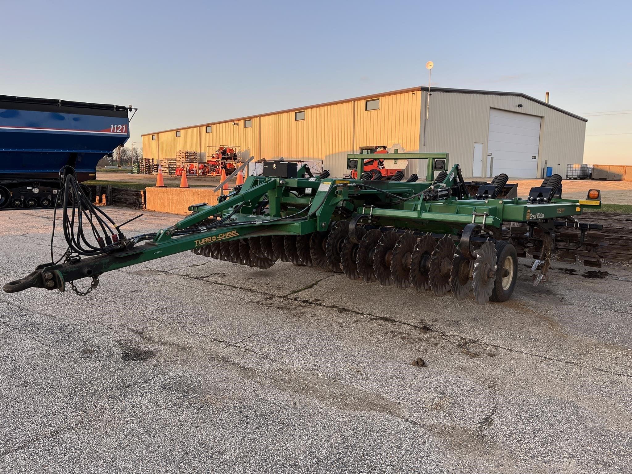 2011 Great Plains TC5111 Equipment Image0