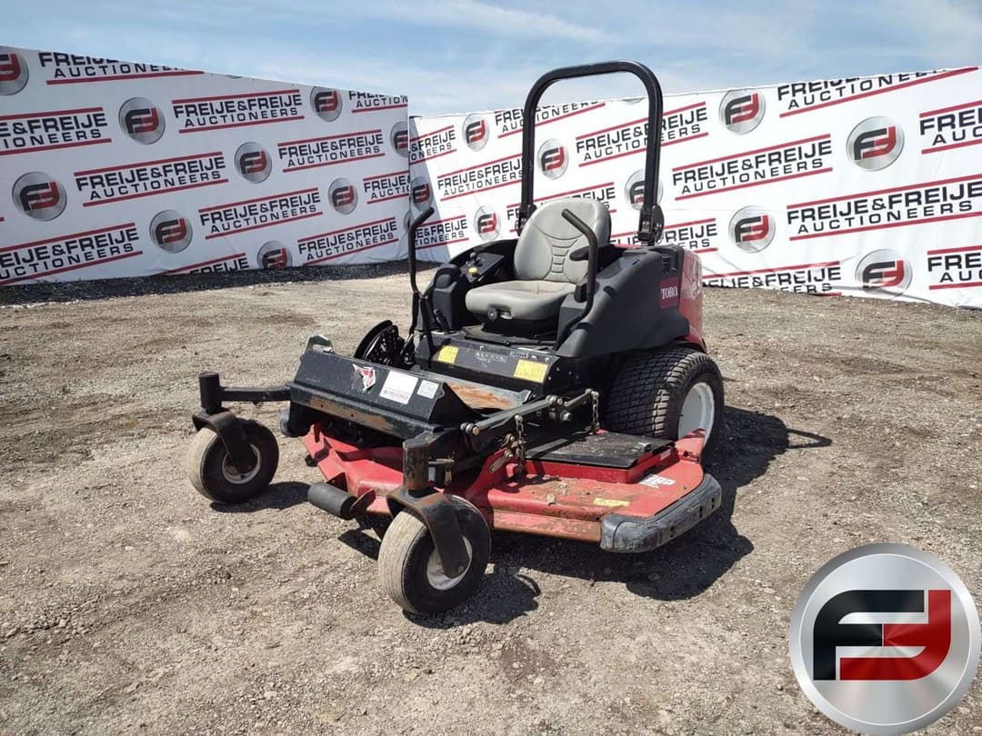 Image of Toro Groundsmaster 7210 Primary image