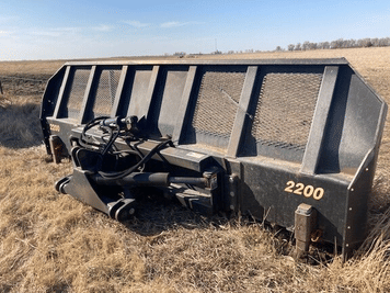 Main image Grouser 2200