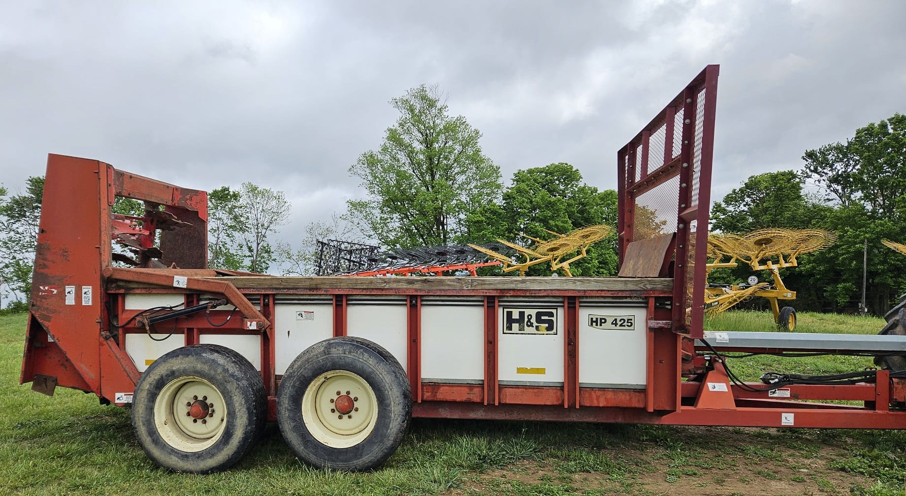 2009 H&S HP425 Equipment Image0