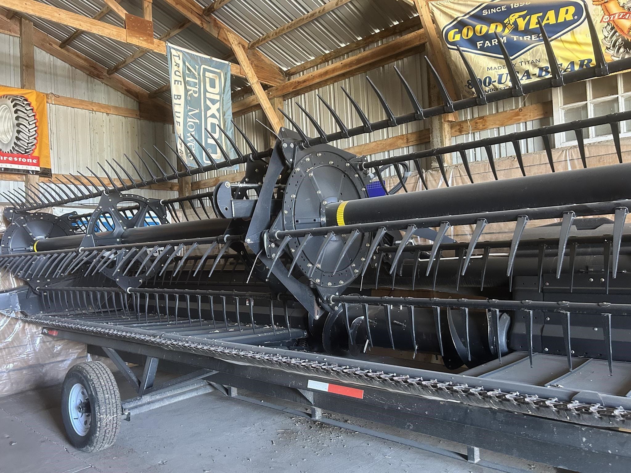 2011 Agri-Fab AH-32 Equipment Image0