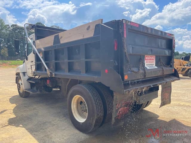 Image of Hino 268 equipment image 3