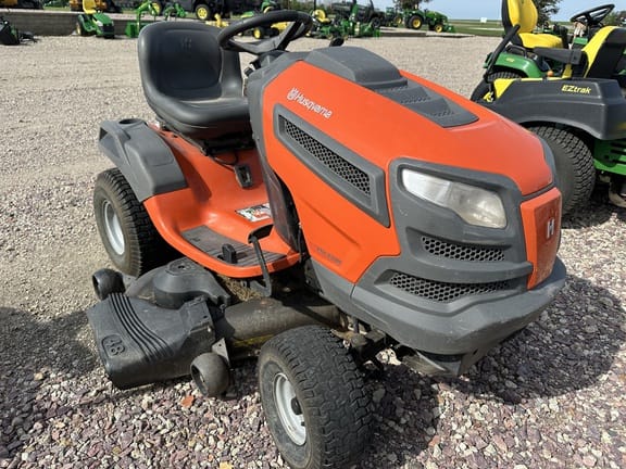 2011 Husqvarna YTH2348 Equipment Image0