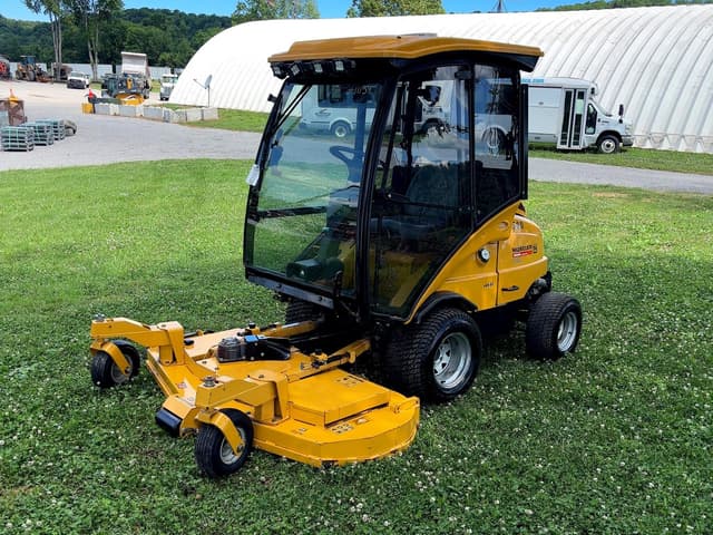 Image of Hustler 3700 equipment image 1