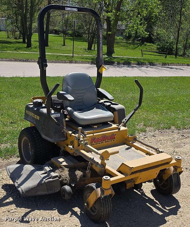 Image of Hustler FasTrak Super Duty equipment image 2