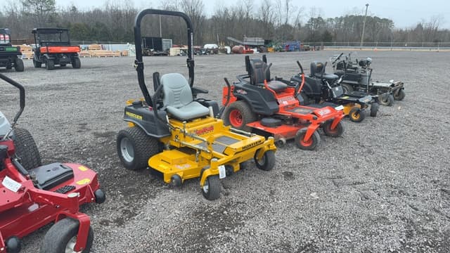 Image of Hustler FasTrak equipment image 2