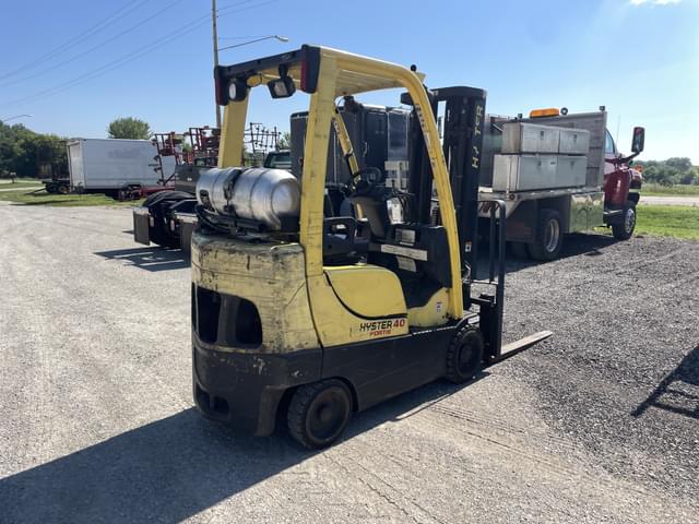 Image of Hyster S40FTS equipment image 4